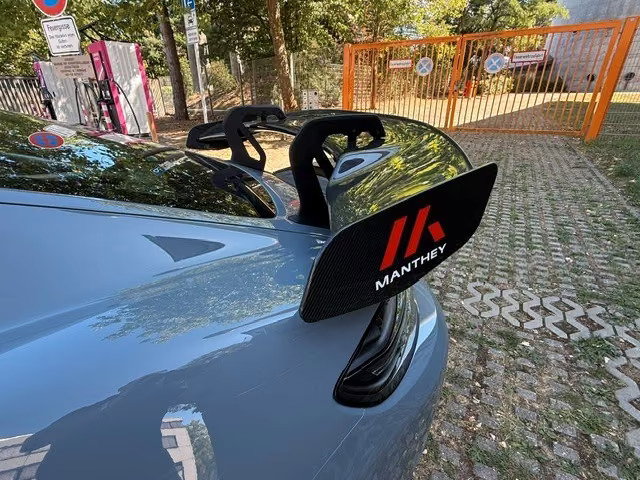 Porsche 718 Cayman GT4 RS