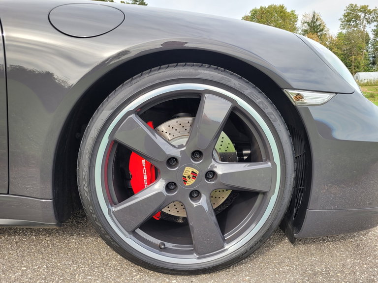 Porsche 991 Carrera 4S « Exclusive Swiss Edition »