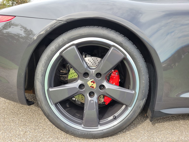 Porsche 991 Carrera 4S « Exclusive Swiss Edition »