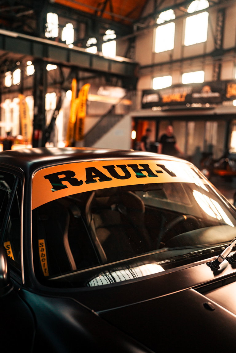Porsche 911 by RWB