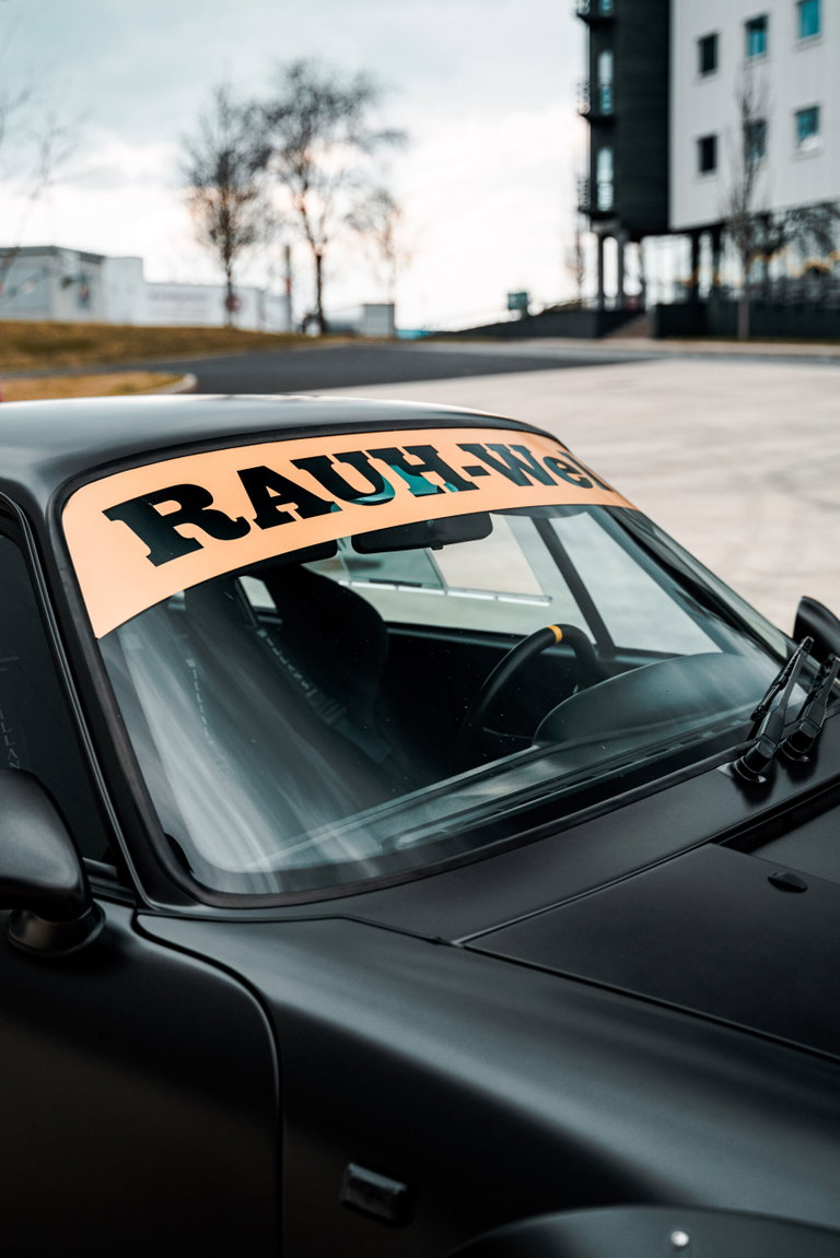 Porsche 911 by RWB