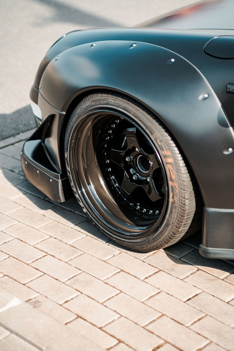 Porsche 911 by RWB