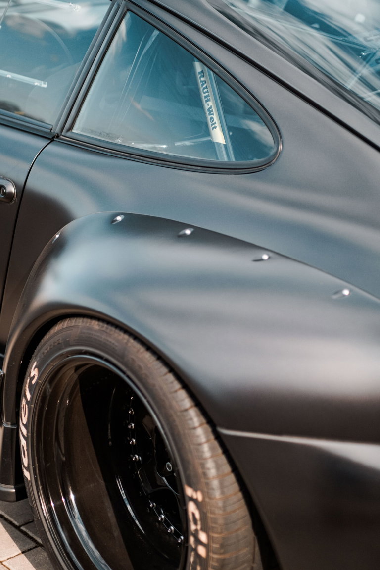 Porsche 911 by RWB
