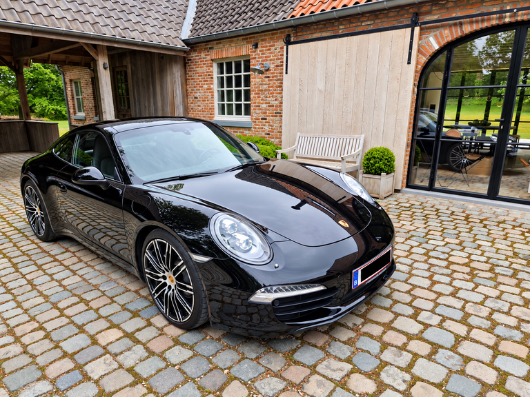 Porsche 991 Carrera Black Edition