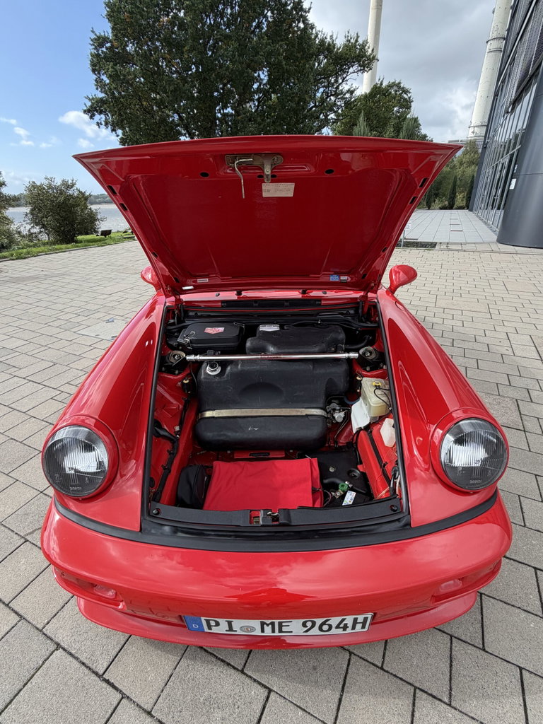 Porsche 964 Carrera 4