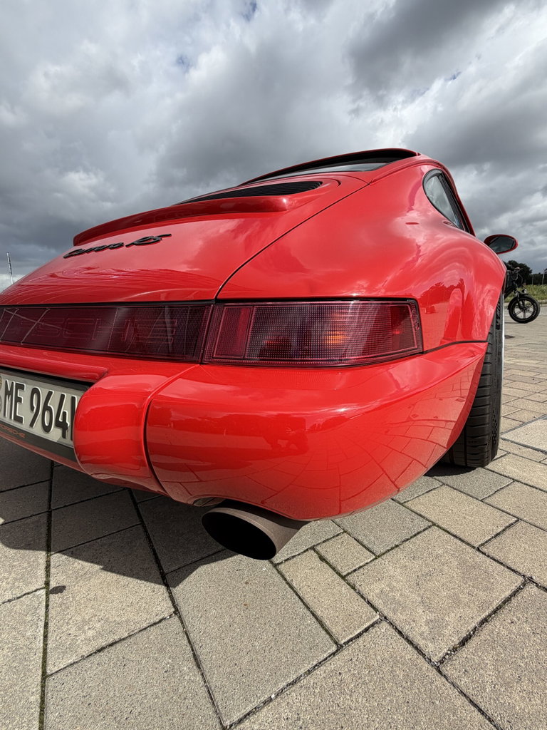 Porsche 964 Carrera 4