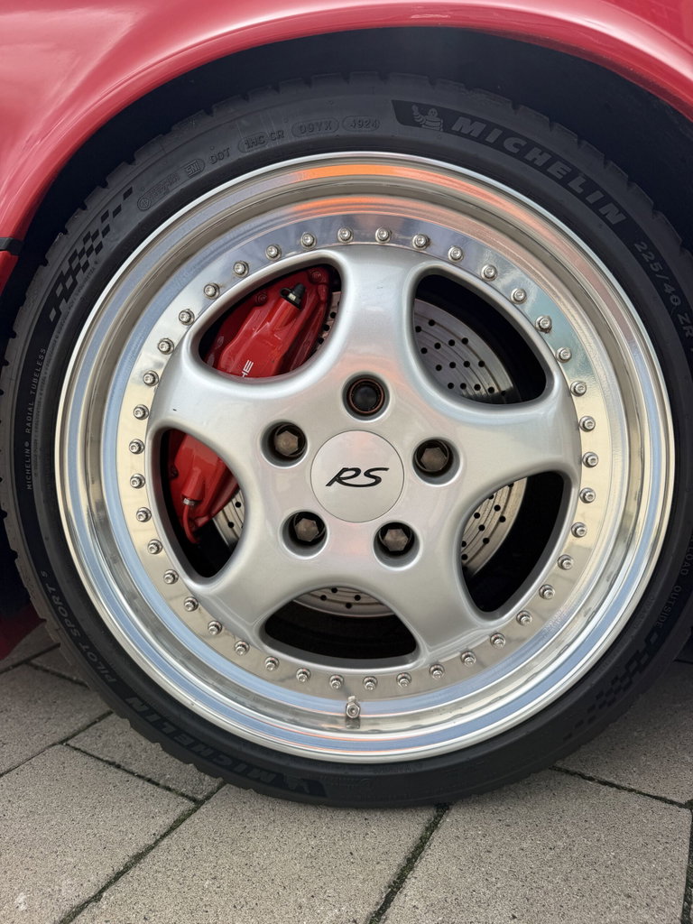 Porsche 964 Carrera 4