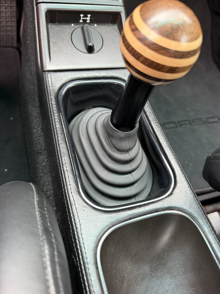 Porsche 964 Carrera 4