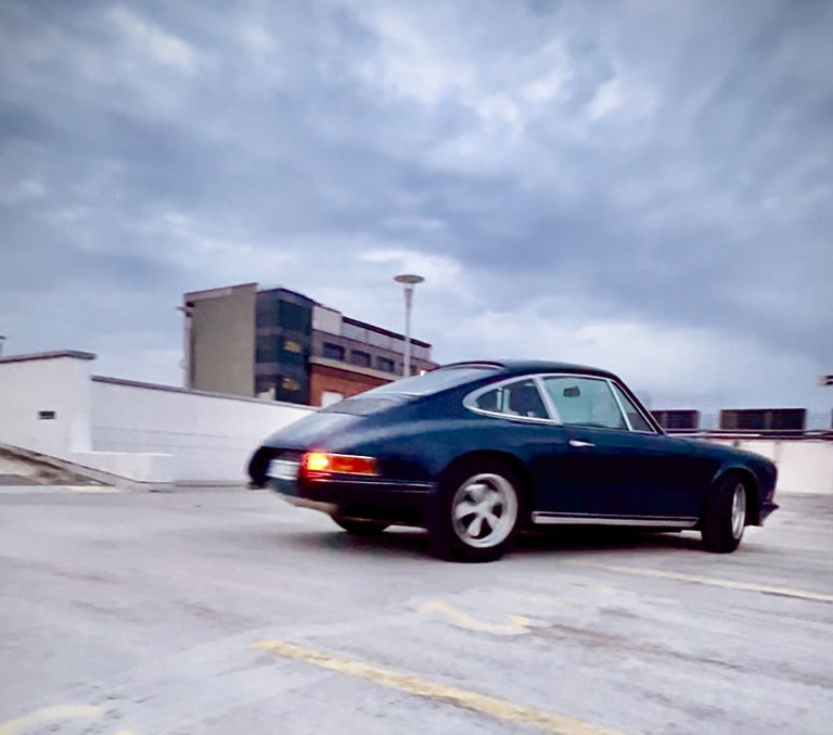 Porsche 911 E