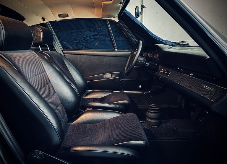 Porsche 911 E