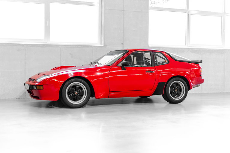 Porsche 924 Carrera GTS