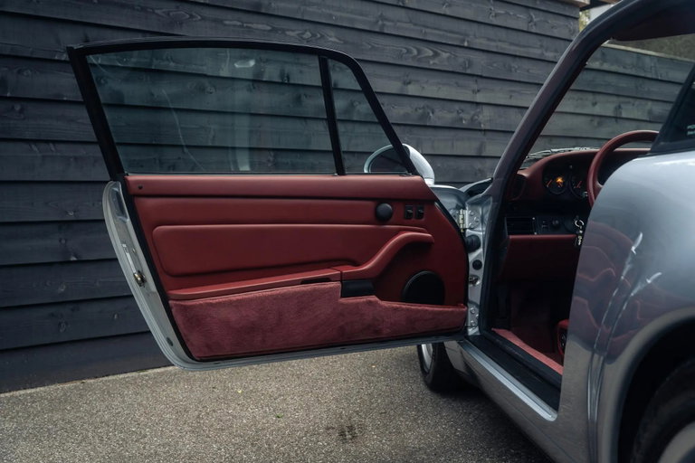 Porsche 993 Carrera