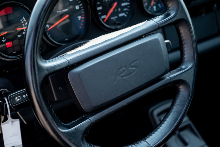 Porsche 964 Carrera RS