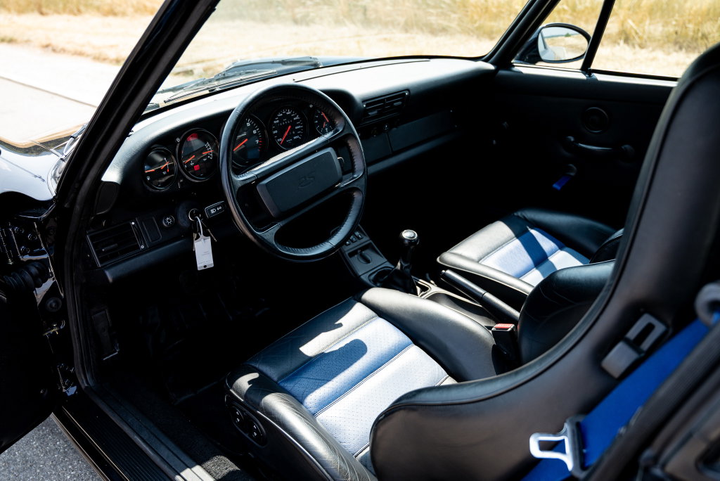Porsche 964 Carrera RS
