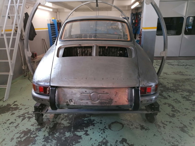 Porsche 911 S (F-Modell)