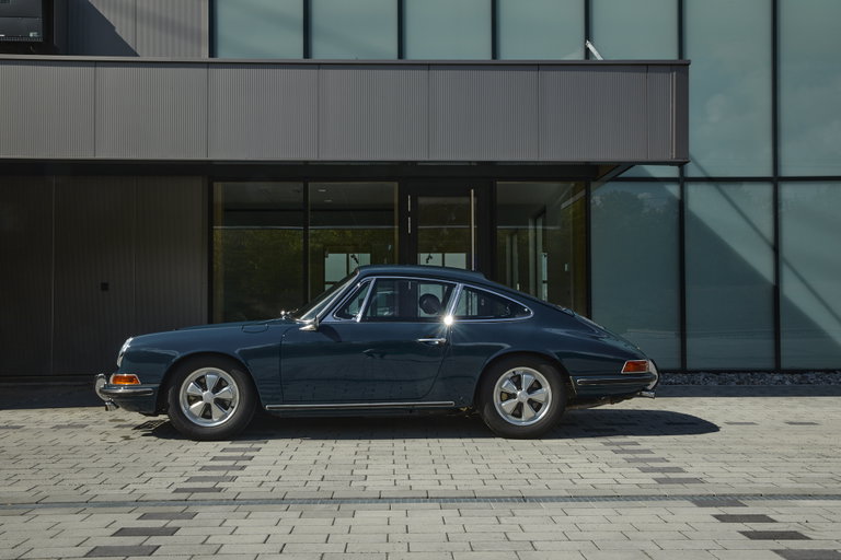 Porsche 911 S (F-Modell)
