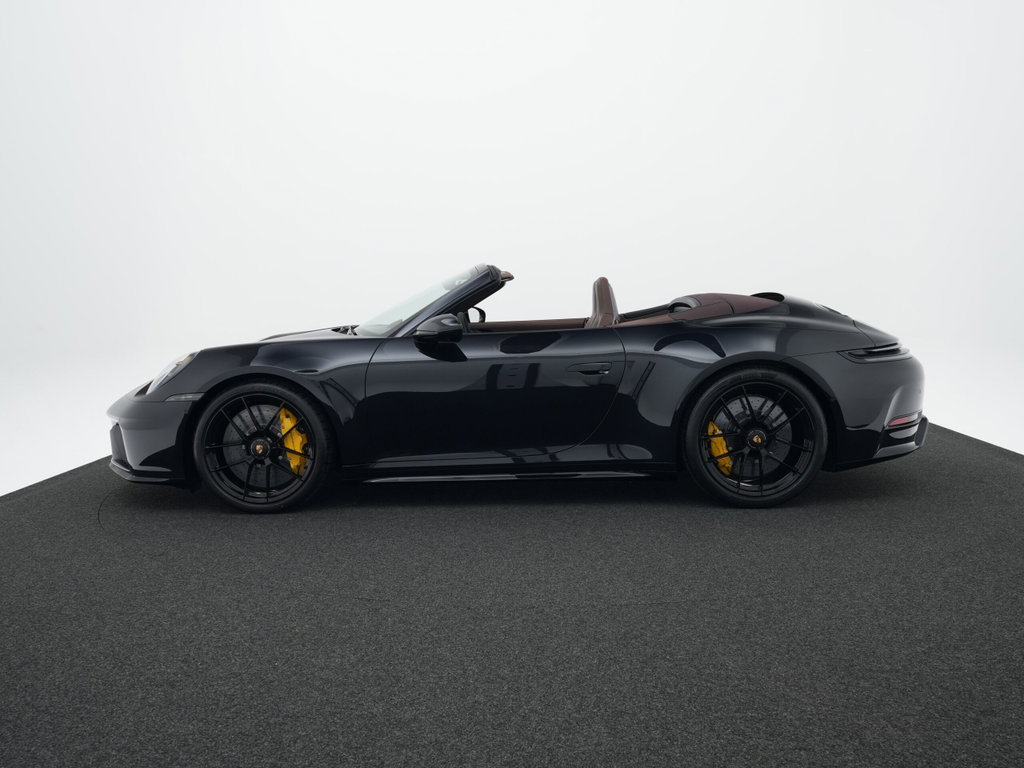 Porsche 992.2 Carrera GTS