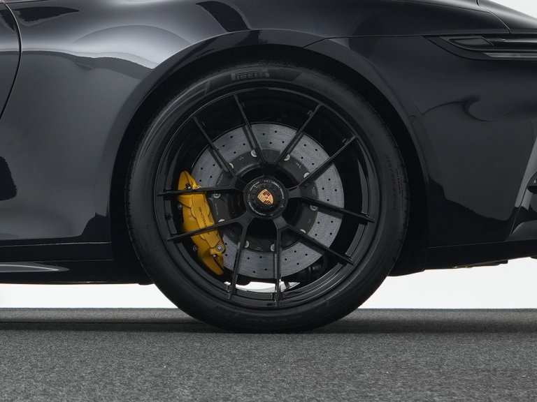 Porsche 992.2 Carrera GTS