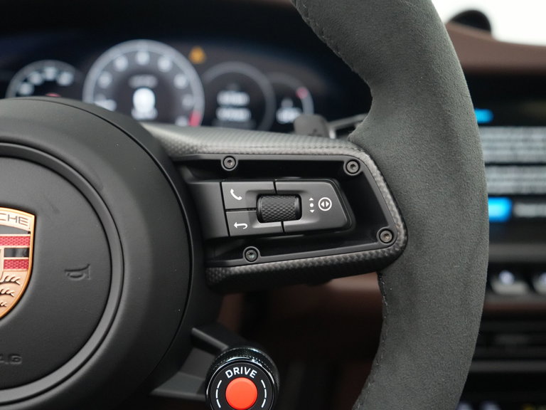 Porsche 992.2 Carrera GTS
