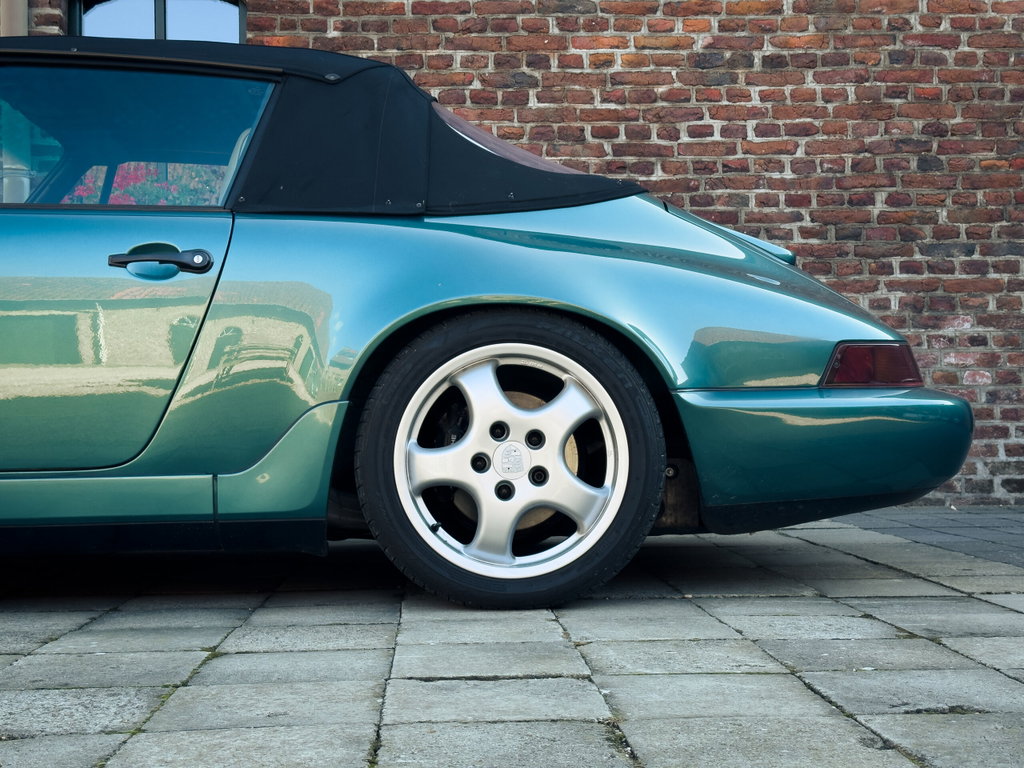 Porsche 964 Carrera 4