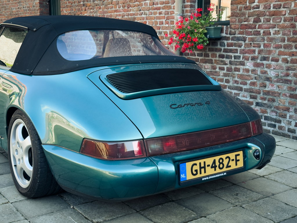 Porsche 964 Carrera 4