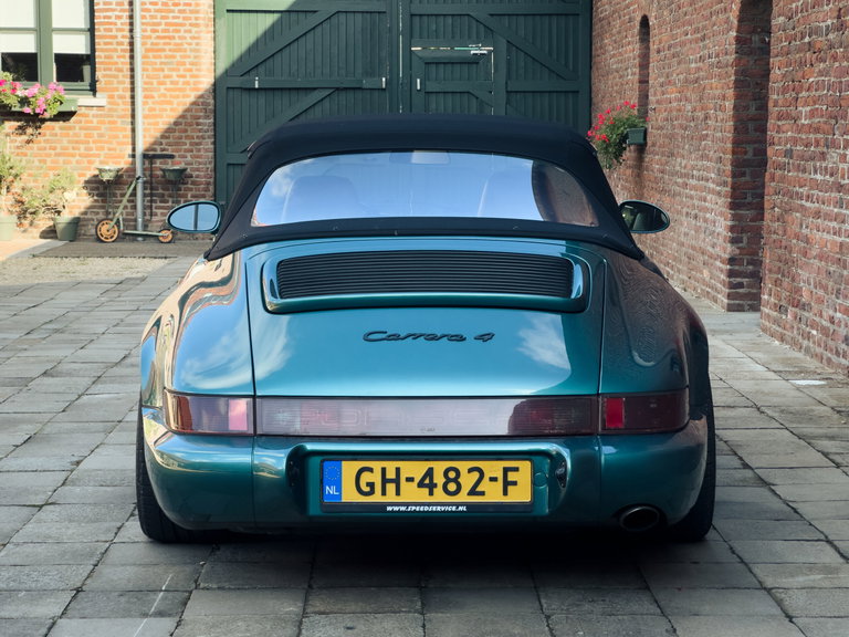 Porsche 964 Carrera 4
