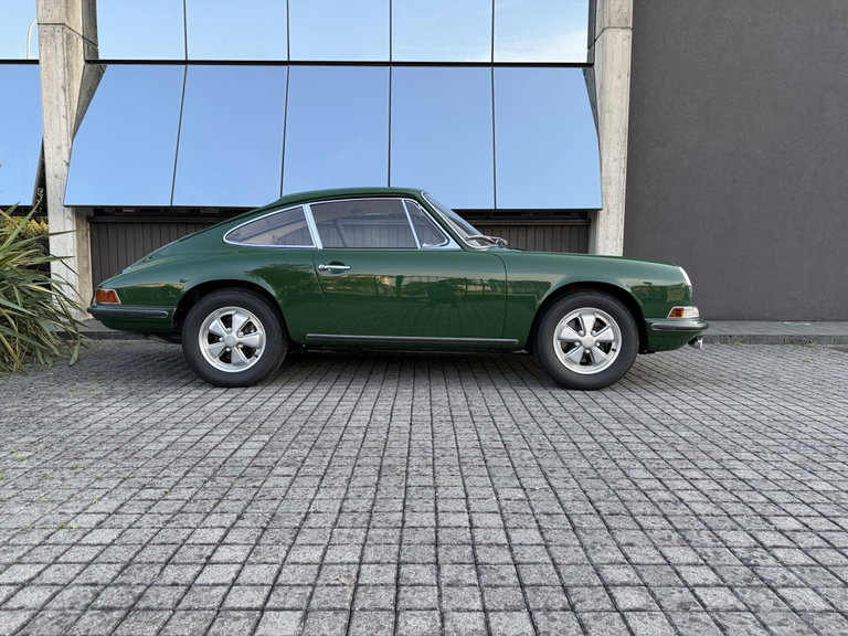 Porsche 911 S (F-Modell)