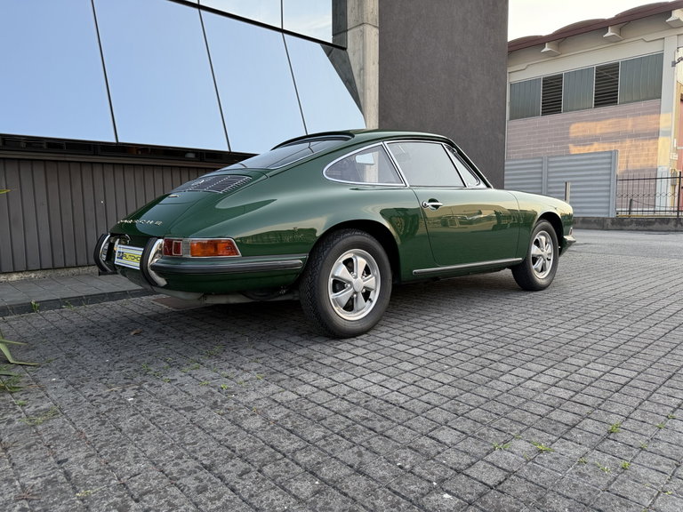 Porsche 911 S (F-Modell)