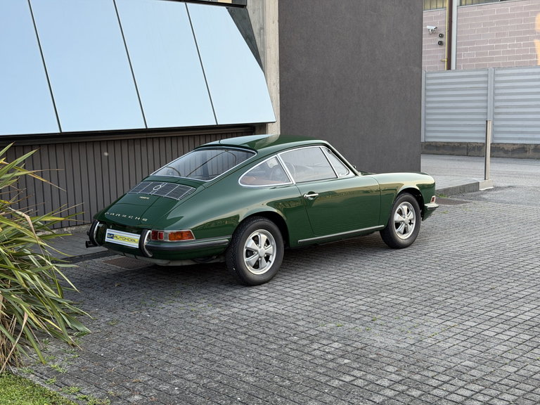 Porsche 911 S (F-Modell)