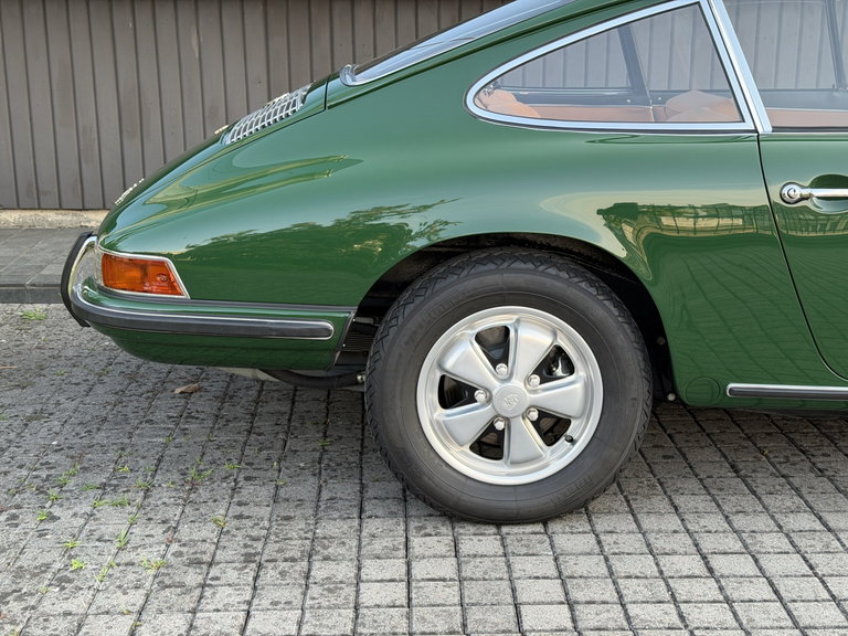 Porsche 911 S (F-Modell)