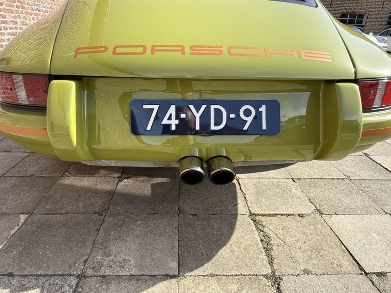 Porsche 911 Backdate