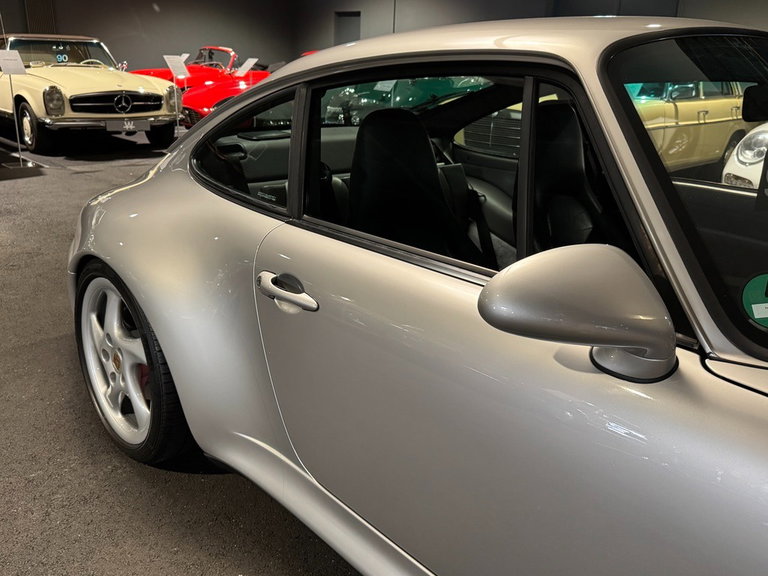 Porsche 993 Carrera S