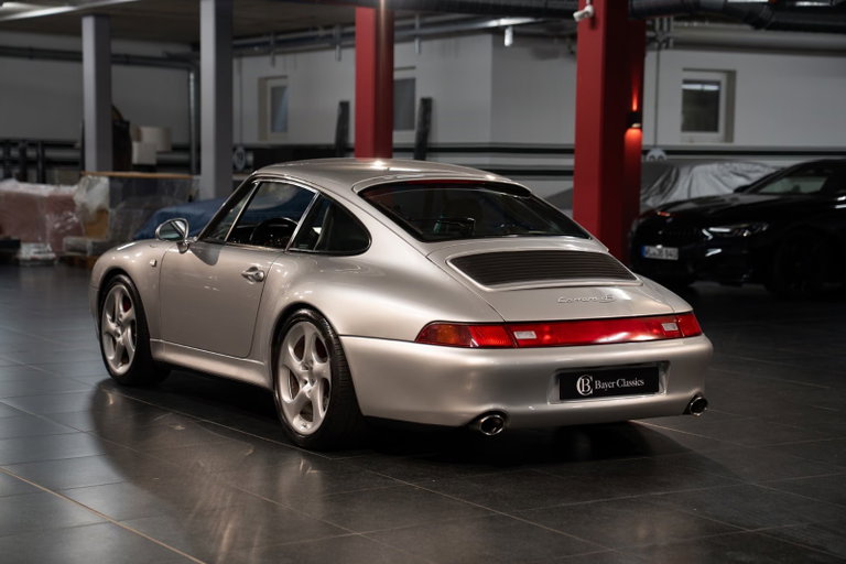 Porsche 993 Carrera 4S
