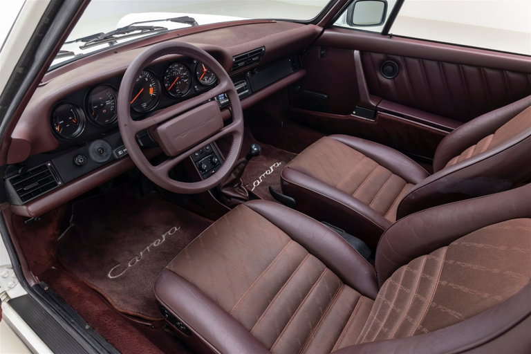 Porsche 911 Carrera 3.2 (US)