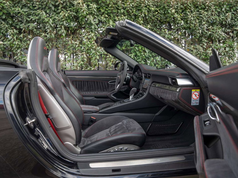 Porsche 991.2 Carrera 4 GTS