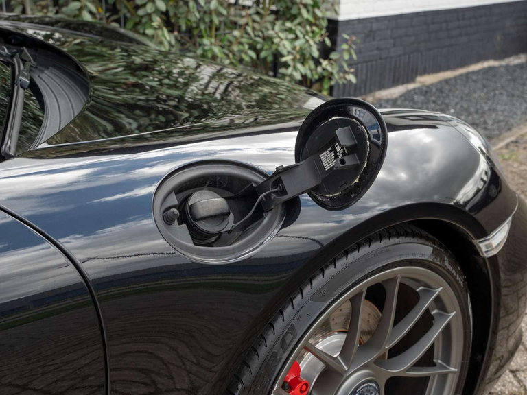 Porsche 991.2 Carrera 4 GTS