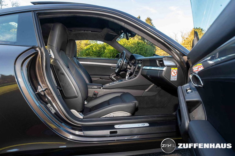 Porsche 991 Carrera 4