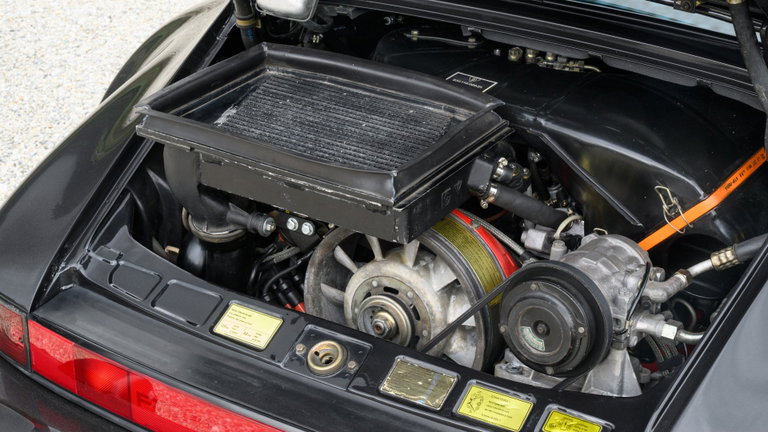 Porsche 911 Turbo 3.3