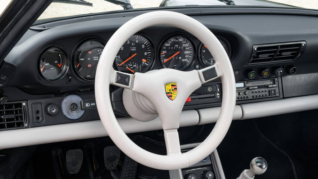 Porsche 911 Turbo 3.3