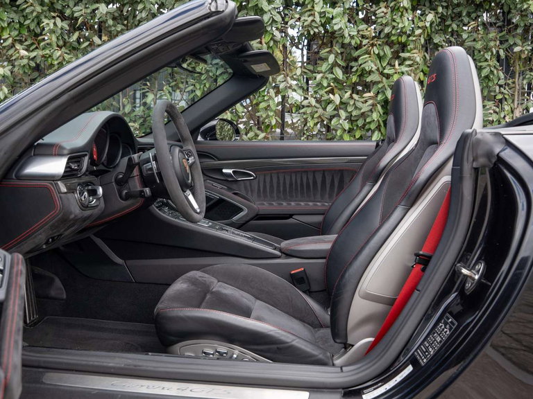 Porsche 991.2 Carrera 4 GTS