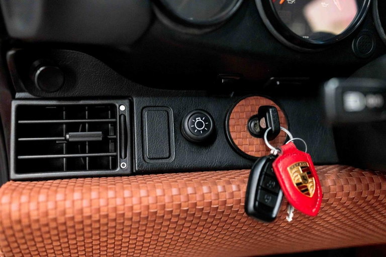 Porsche 911 Backdate