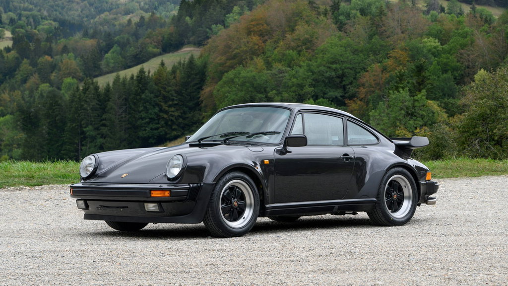 Porsche 911 Turbo 3.3
