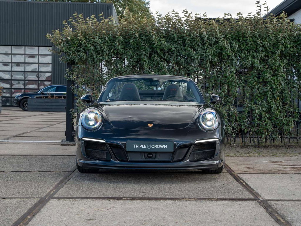 Porsche 991.2 Carrera 4 GTS