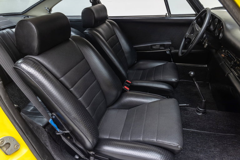 Porsche 911 S (F-Modell)