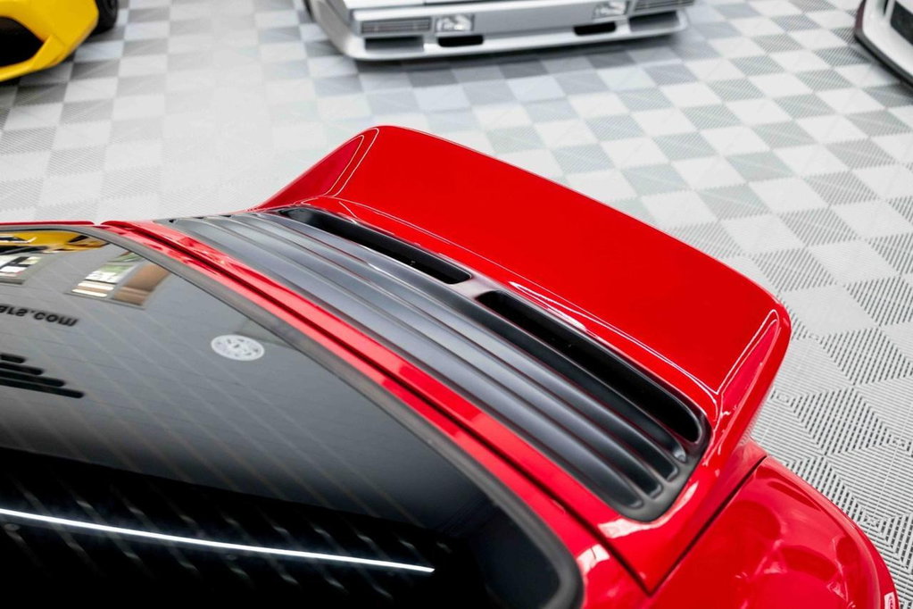 Porsche 911 Backdate