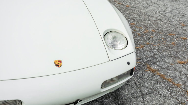 Porsche 928 S4