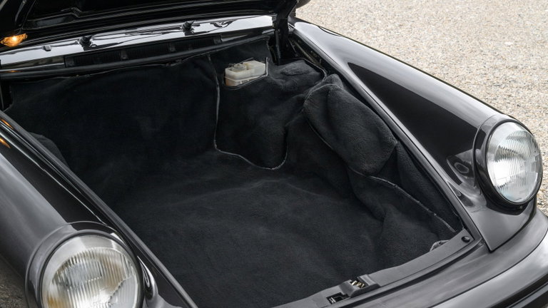 Porsche 911 Turbo 3.3