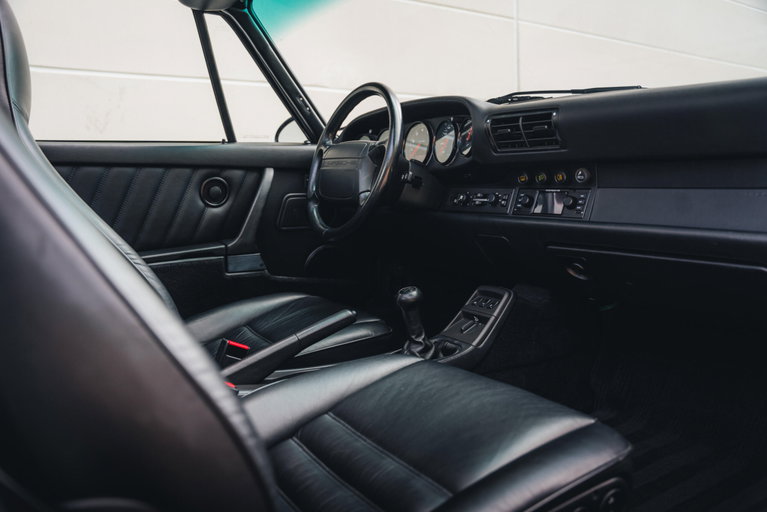 Porsche 964 Carrera 2