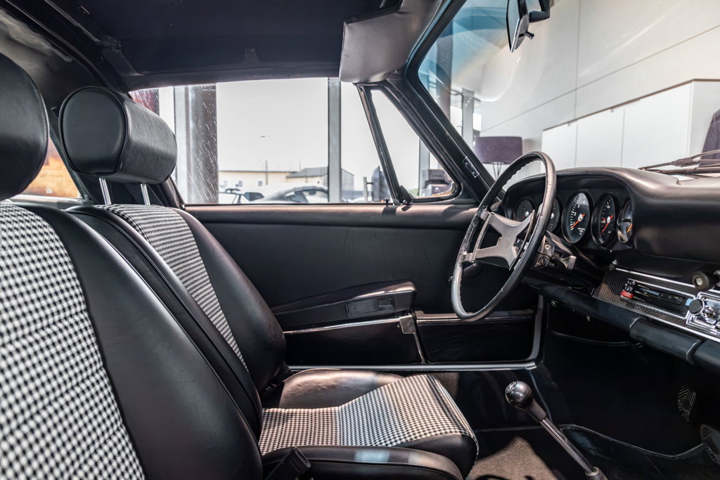 Porsche 911 T