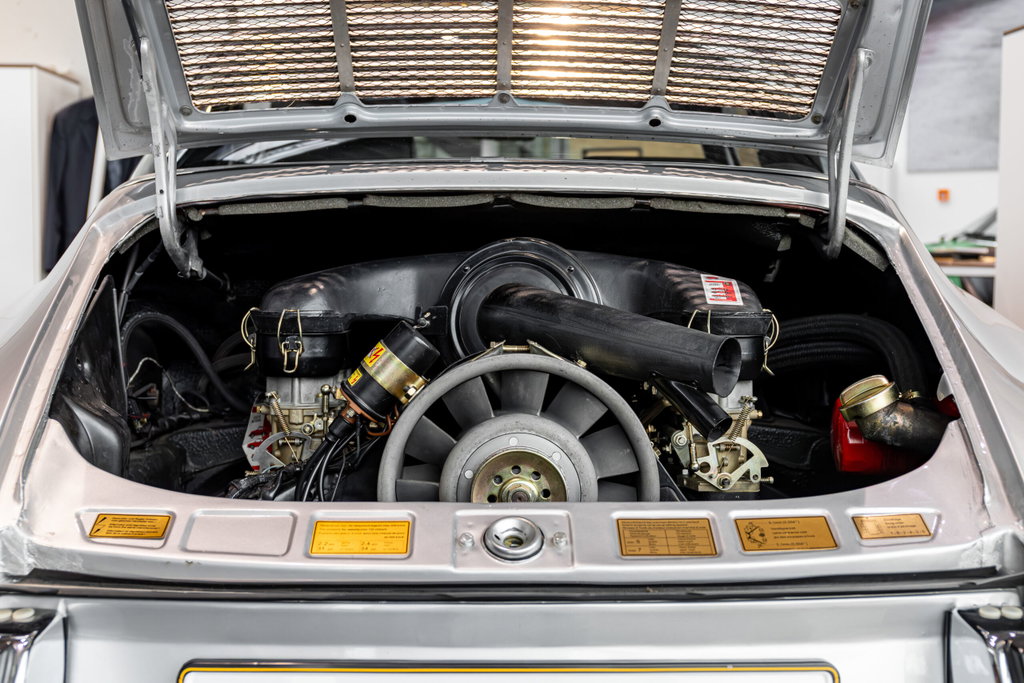 Porsche 911 T